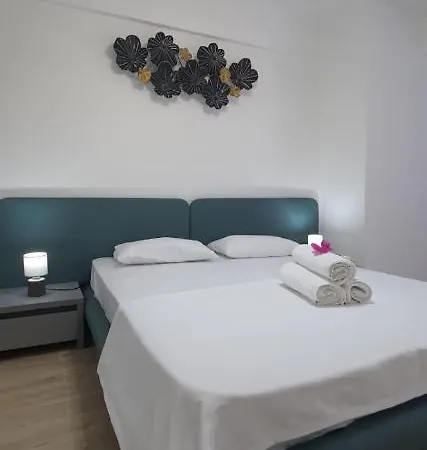 Infinity & With Private Parking,gym,sauna,jacuzzi *