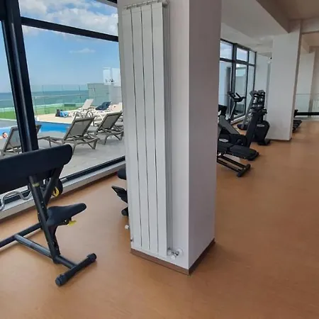 Infinity & With Private Parking,gym,sauna,jacuzzi Διαμέρισμα Năvodari
