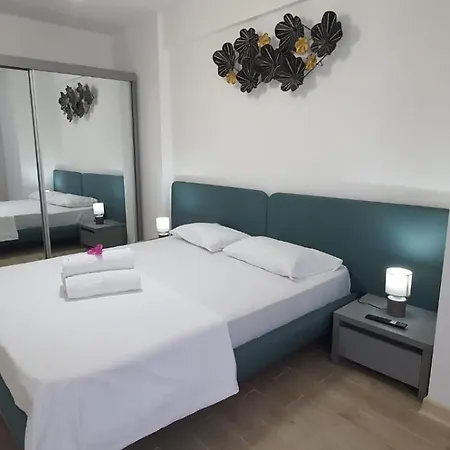 Διαμέρισμα Infinity & With Private Parking,gym,sauna,jacuzzi *