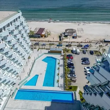 Infinity & With Private Parking,gym,sauna,jacuzzi Διαμέρισμα *